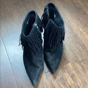 Size 9.5 sam Edelman fringe booties